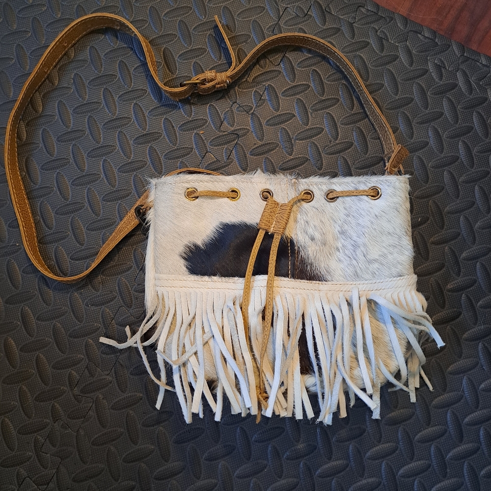 Myra Cross body